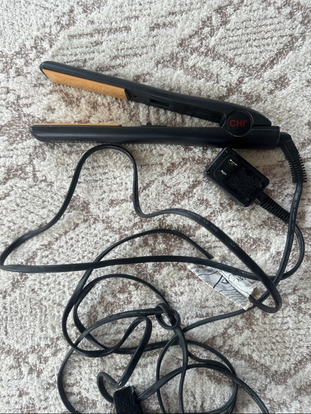 CHI Professional Ceramic Flat Iron – Black – Salon Quality – Excellent Condition